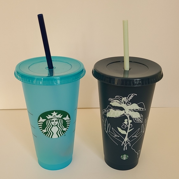 Starbucks Dining Set Of Starbucks Travel Cups With Lids And Straws